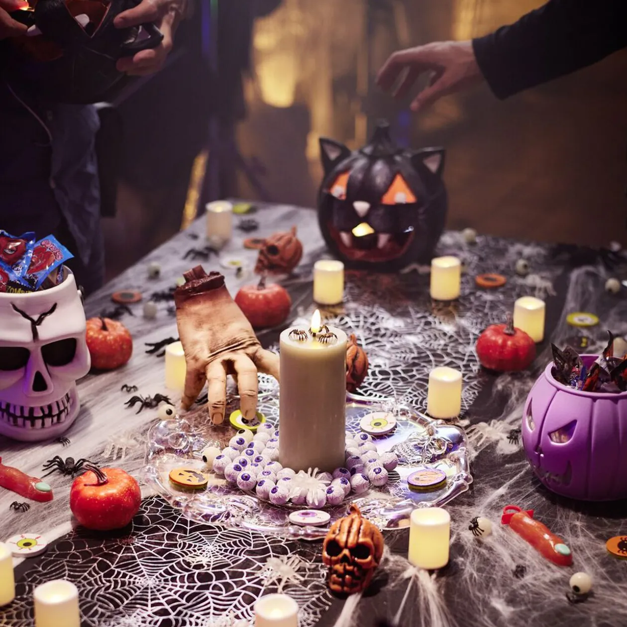 Assiette Halloween transparente crâne