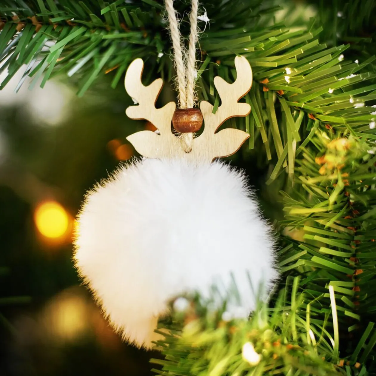 Boule de Noël fourrure blanche Ø6cm