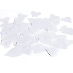 Confettis coeur blanc en papier