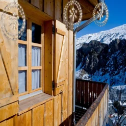 Couronne lumineuse flocon de neige 72LED blanc chaud Ø32cm