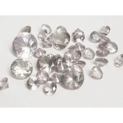 Diamants décoratifs argentés transparents