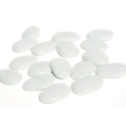 Galets décoratifs blancs