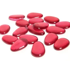Galets décoratifs rouges transparents