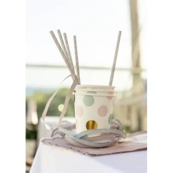 Gobelet en carton rose, vert et doré à poids x 8