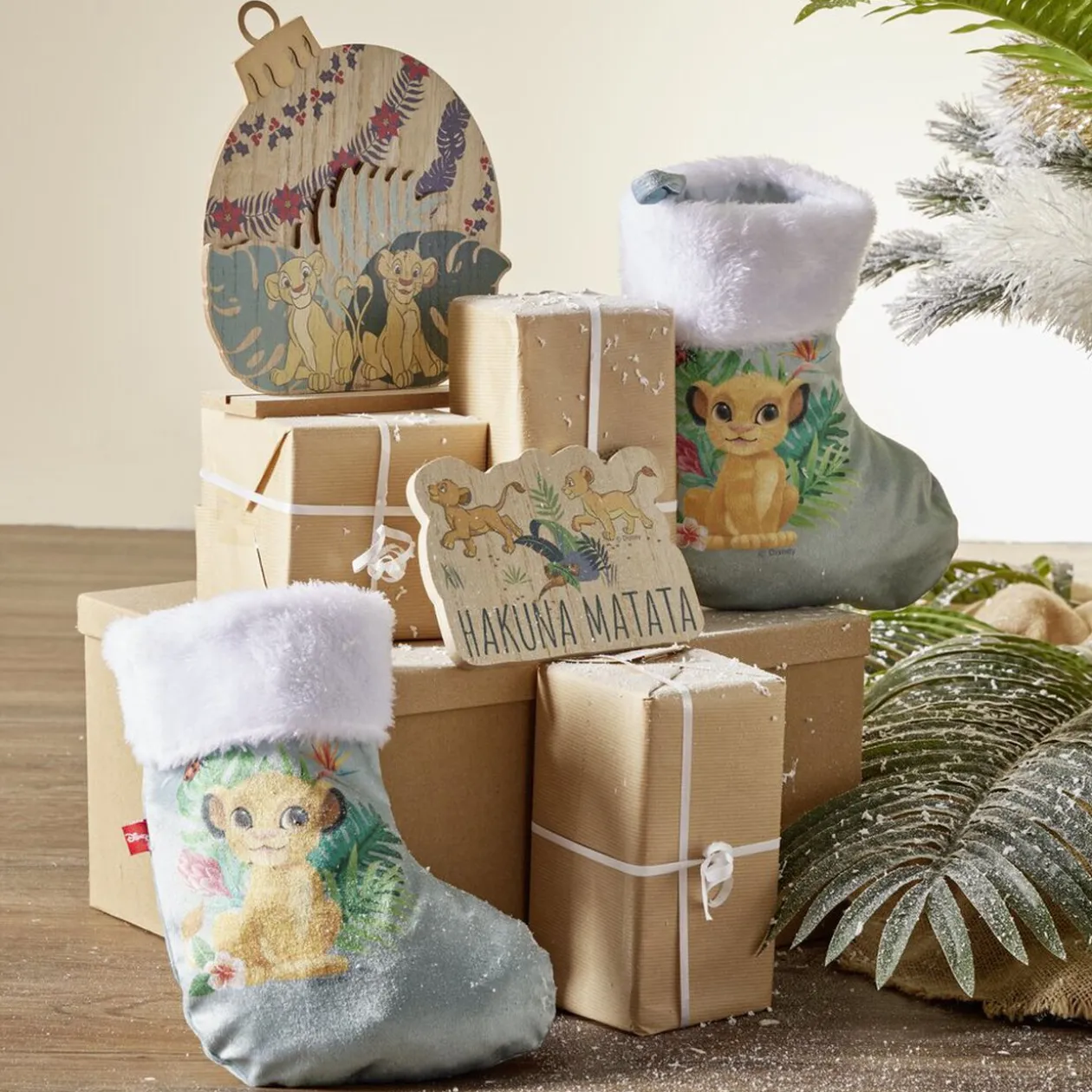 Pancarte à suspendre Disney Le Roi Lion bois 28xH16cm